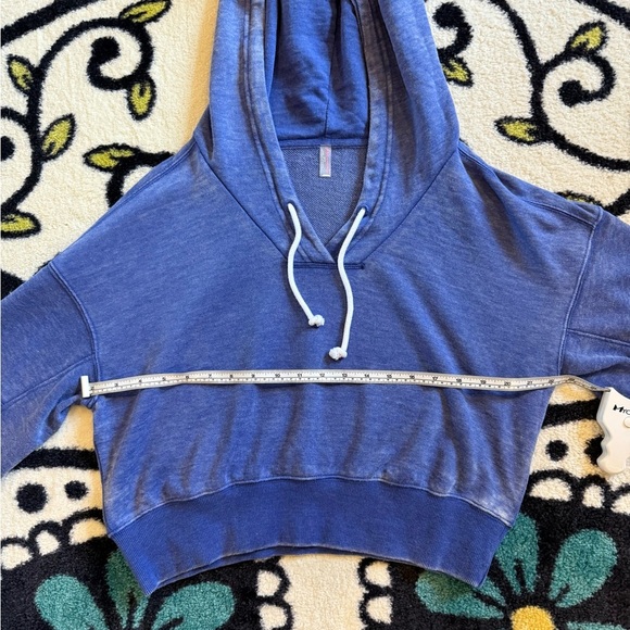 We The Free (Free People) Cropped V-Neck Hoodie - Blue - Size Extra Small - Picture 12 of 12
